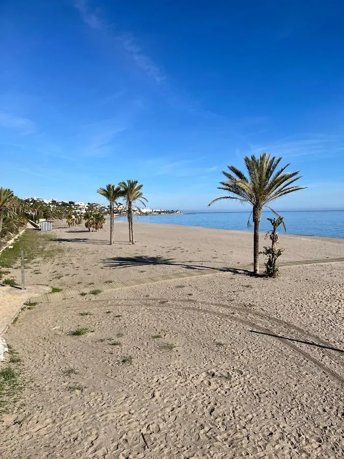 Apartamento en Mojácar en 1° línea de playa 0*,  España